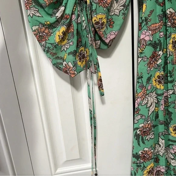 Free People Green floral maxi dress with large blouson ruched & tied sleeves - L - Picture 2 of 8